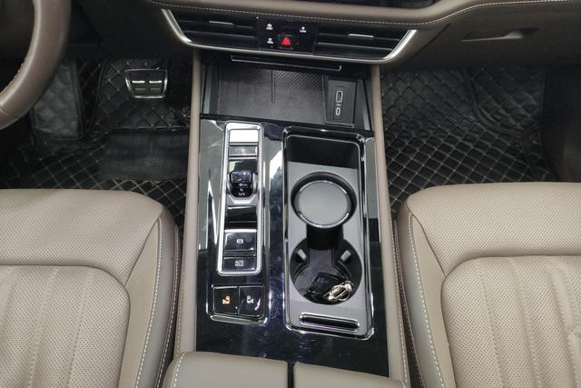 Viloran 2022 380TSI Zunchi Edition – фото 16