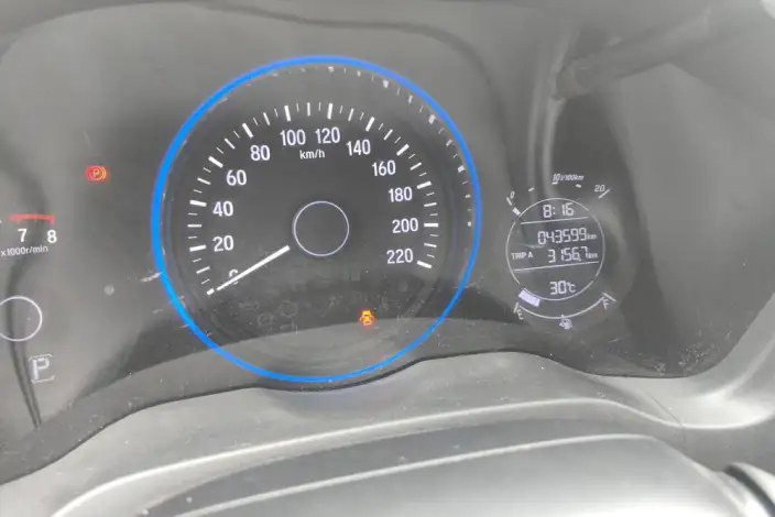 Honda Vezel 2020 Model 1.5L CVT Elite Edition – фото 13