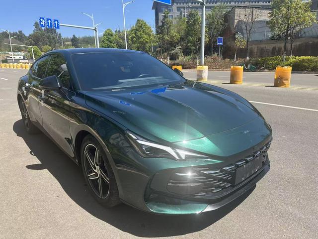MG7 2023 1.5T DCT Supreme Luxury – фото 3