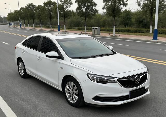 Buick Excelle 2021 1.3T Automatic Mild Hybrid Progress – фото 3