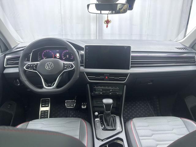Volkswagen Tiguan L 2022 330TSI Automatic 2WD R-Line Flagship Edition – фото 6