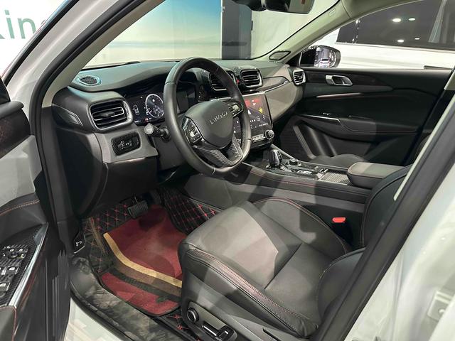 Lynk & Co 02 2018 2.0T DCT 4WD Vigorous Pro China V – фото 7