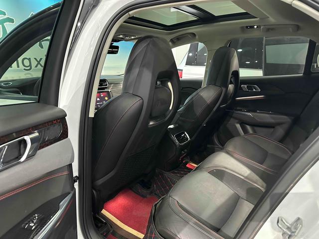 Lynk & Co 02 2018 2.0T DCT 4WD Vigorous Pro China V – фото 9