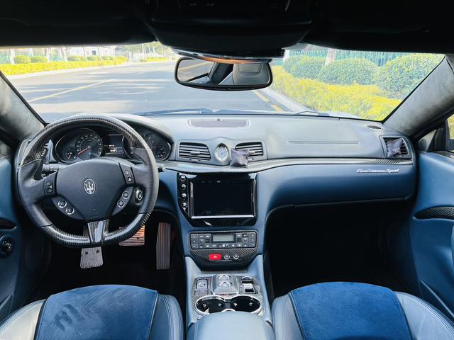 GranTurismo 2013 модификация 4.7L Sport Automatic – фото 8
