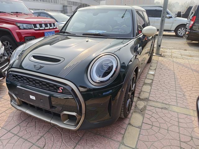 MINI 2023 2.0T COOPER S Artist – фото 1