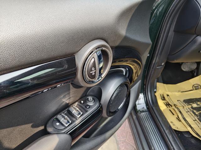 MINI 2023 2.0T COOPER S Artist – фото 8