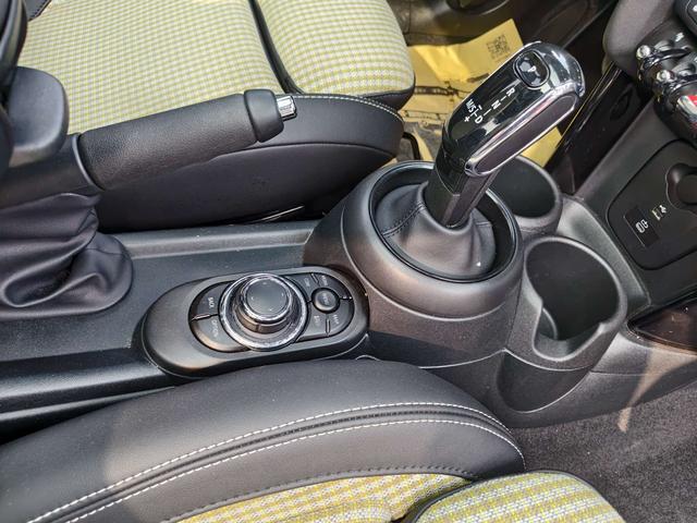 MINI 2023 2.0T COOPER S Artist – фото 11