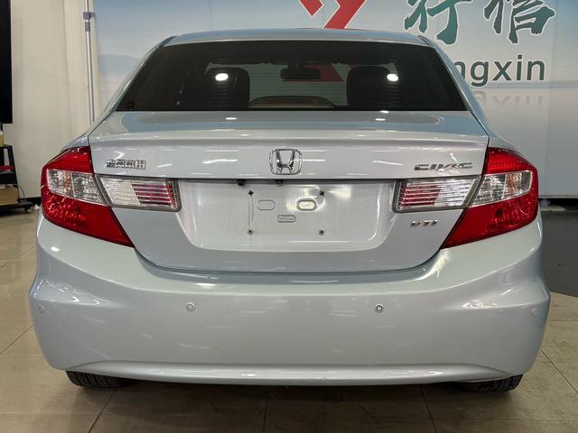 Honda Civic 2012 модификация 1.8L автоматическое Deluxe Edition – фото 5