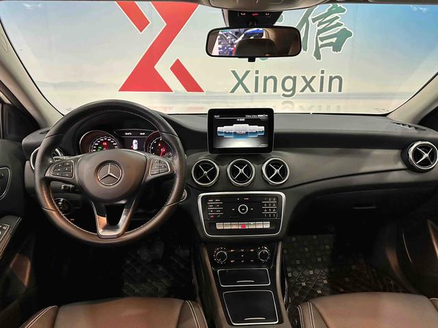 Mercedes-Benz GLA 2017 GLA 200 Style – фото 8