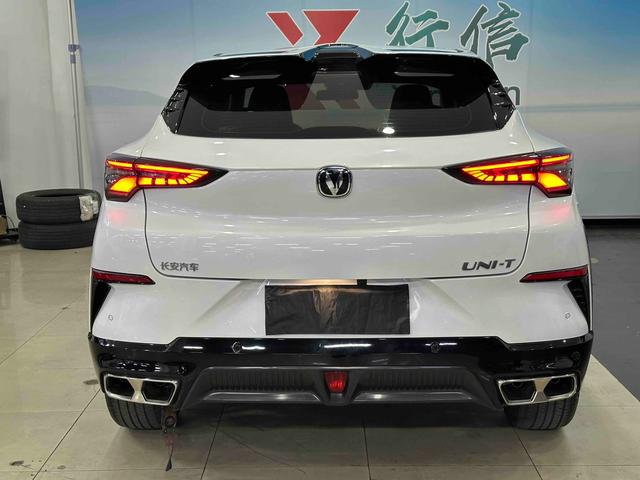 Changan UNI-T 2022 1.5T Flagship – фото 5