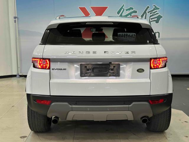 Range Rover Evoque 2015 модификация 2.0T Five-door Fashion edition – фото 5
