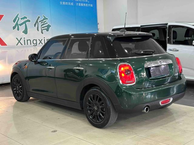 MINI 2016 1.5T COOPER Five-door Edition – фото 6