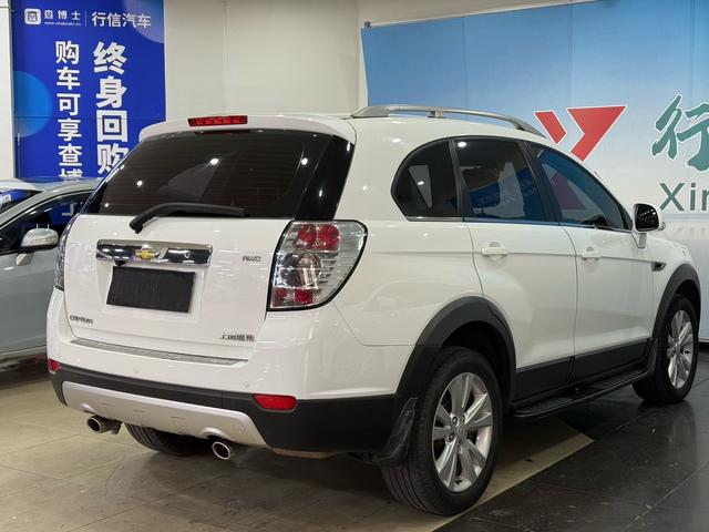 Chevrolet Captiva 2014 2.4L AWD Flagship 7-Seater – фото 4