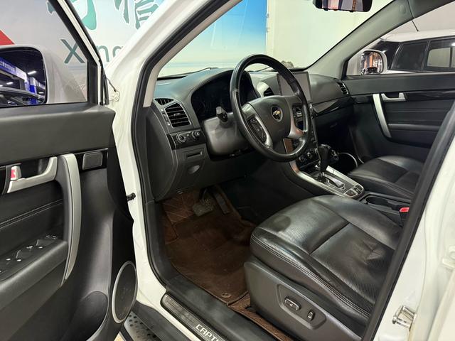 Chevrolet Captiva 2014 2.4L AWD Flagship 7-Seater – фото 7