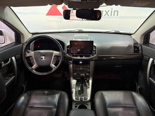 Chevrolet Captiva 2014 2.4L AWD Flagship 7-Seater – фото 8