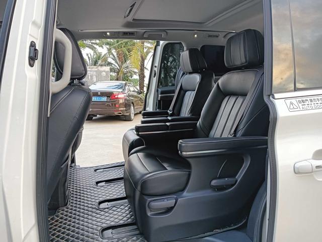GAC Trumpchi M8 2020 Navigator 390T Premium – фото 6
