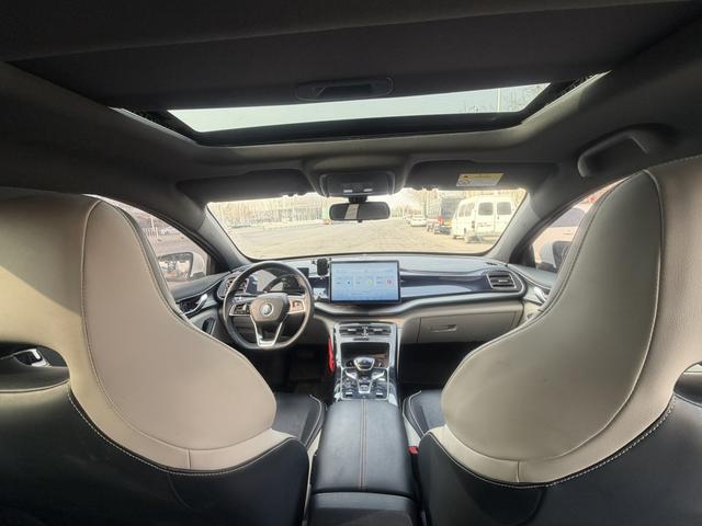 BYD Qin PLUS DM Раздел 2023 DM-i Champion Edition 120KM Leading – фото 10