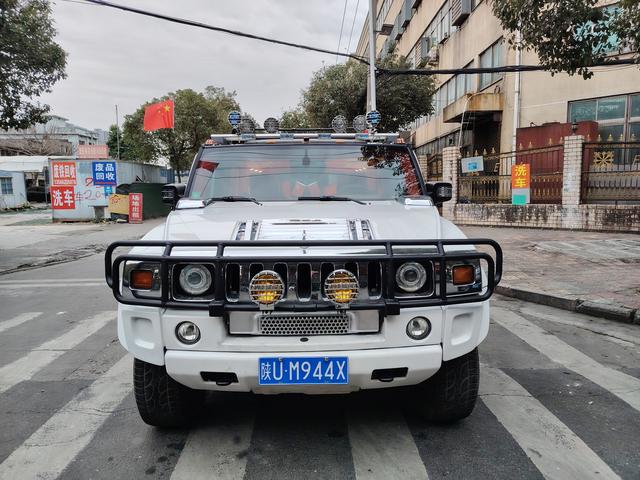 Hummer H2 2004 модификация 6.0 AT – фото 2