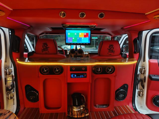 Hummer H2 2004 модификация 6.0 AT – фото 4