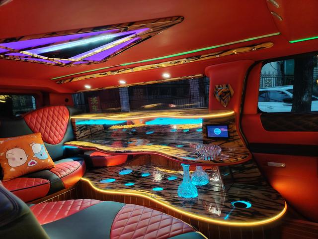 Hummer H2 2004 модификация 6.0 AT – фото 6