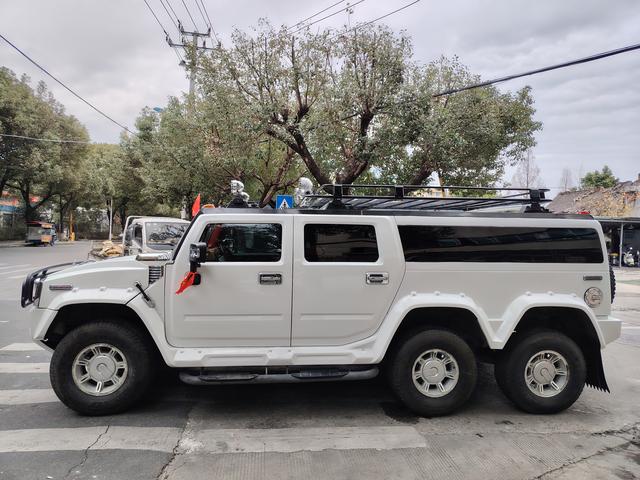 Hummer H2 2004 модификация 6.0 AT – фото 12