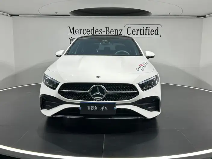 Mercedes-Benz A-class 2024 Model Facelift A 200 L Fashion Edition – фото 2