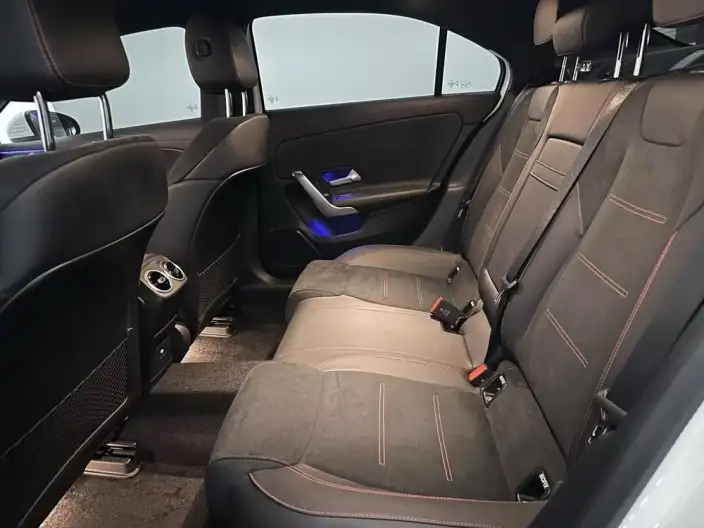 Mercedes-Benz A-class 2024 Model Facelift A 200 L Fashion Edition – фото 18