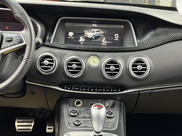 Rui f eng S7 Модель 2018 года Sports Edition 1.5T Automatic Luxury 7 seat – фото 22