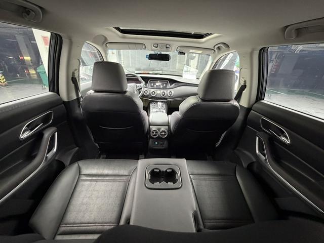 Rui f eng S7 Модель 2018 года Sports Edition 1.5T Automatic Luxury 7 seat – фото 29