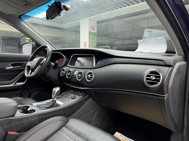 Rui f eng S7 Модель 2018 года Sports Edition 1.5T Automatic Luxury 7 seat – фото 30