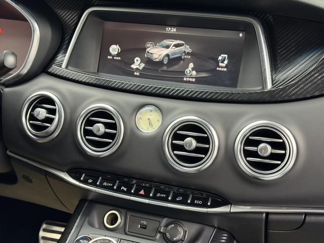 Rui f eng S7 Модель 2018 года Sports Edition 1.5T Automatic Luxury 7 seat – фото 33