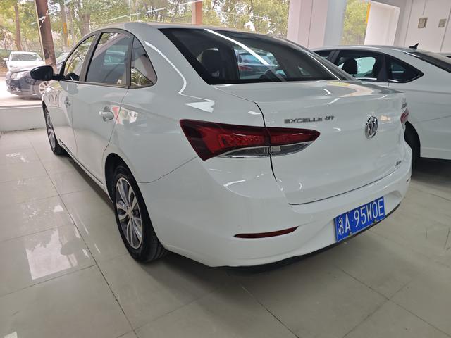 Buick Excelle 2021 1.3T Automatic Mild Hybrid Elite – фото 3