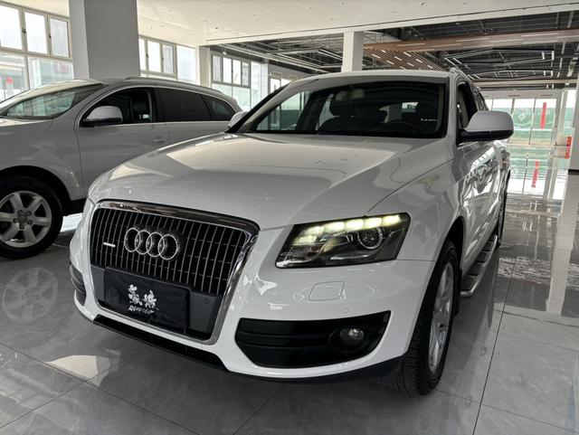 Audi Q5 2011 модификация 2.0TFSI Tech тип – фото 1