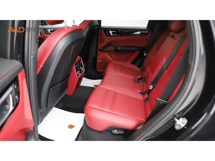 Cayenne E-Hybrid 2021 Model Cayenne E-Hybrid 2.0T – фото 9