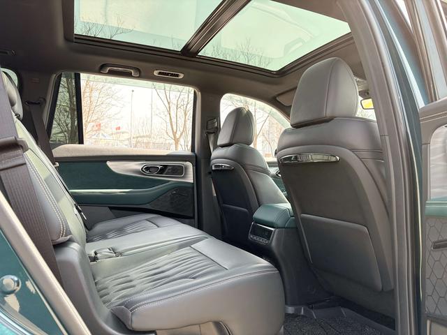 GAC GS8 2022 Hybrid Series 2.0TM HEV 2WD Premium 7-seater – фото 10