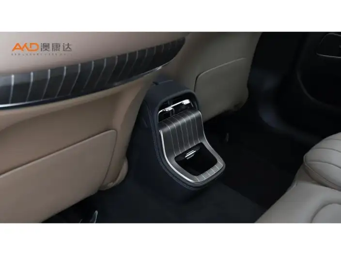 Mercedes-Benz E-Class 2024 Model E 300 L Fashion Model sedan – фото 6