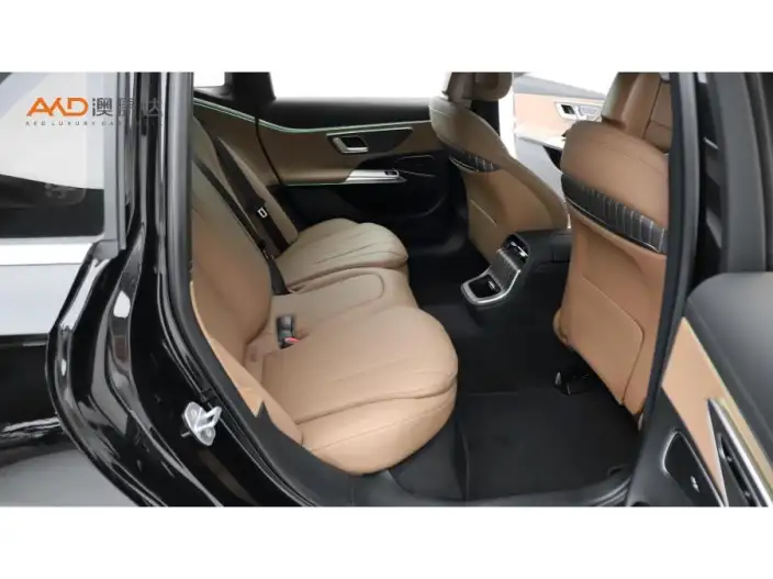Mercedes-Benz E-Class 2024 Model E 300 L Fashion Model sedan – фото 8