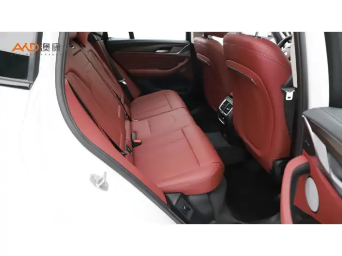 BMW X3 2023 Model xDrive30i Leading Model M Night Set – фото 10