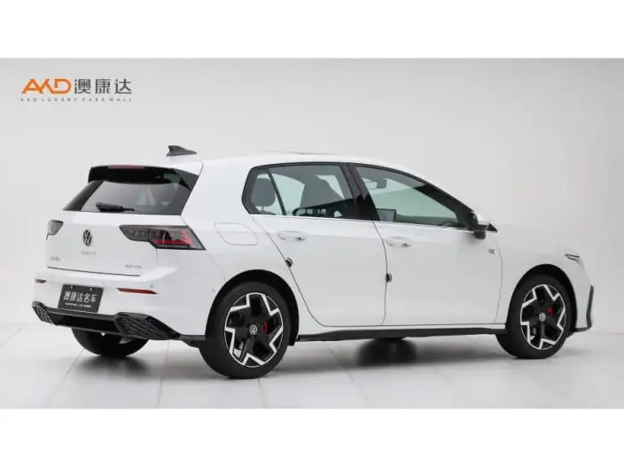 Volkswagen Golf 2025 Model 300TSI R-Line – фото 4