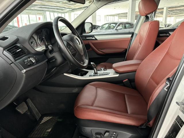 BMW X3 импорт 2013 модификация xDrive28i Leading – фото 6