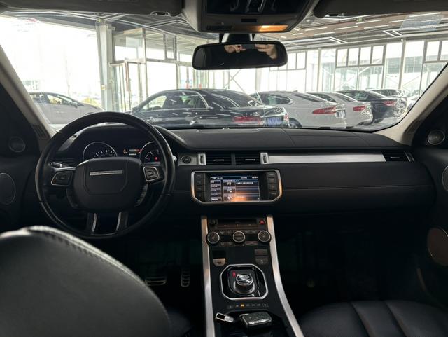 Range Rover Evoque Imported 2012 модификация 2.0T 5 door Shine Edition – фото 8