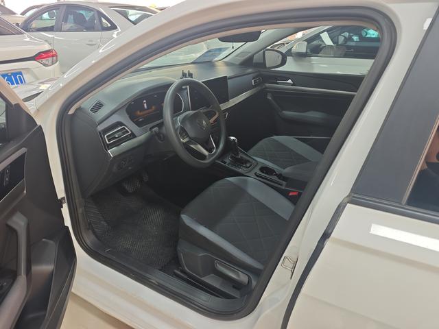Volkswagen Lavida 2023 Facelift 1.5L Automatic De Yi – фото 7