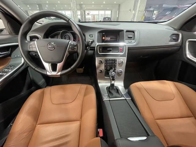 Volvo S60 2019 S60L Facelift T5 Smart Advance – фото 9