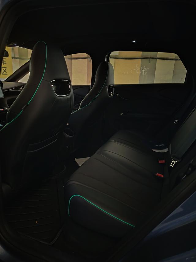 BYD Dolphin 2024 Glory Edition 420km Freedom – фото 11