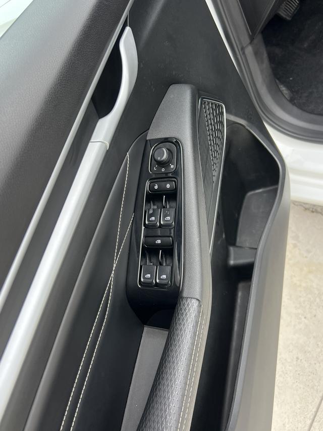 Geely Emgrand 2022 Generation 4 1.5L CVT Elite – фото 13