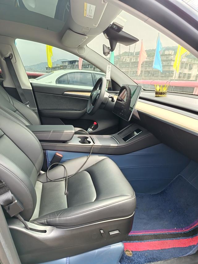 Tesla Model Y 2023 RWD – фото 8