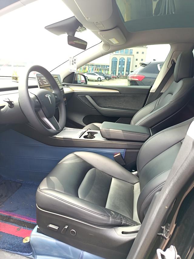 Tesla Model Y 2023 RWD – фото 10
