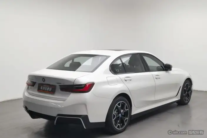 BMW i3 2023 Model Facelift eDrive40L Night Set – фото 4