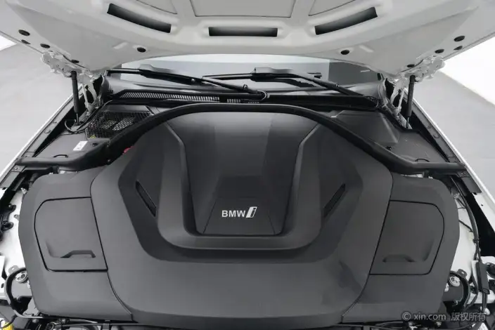 BMW i3 2023 Model Facelift eDrive40L Night Set – фото 5