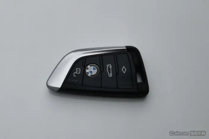 BMW i3 2023 Model Facelift eDrive40L Night Set – фото 6